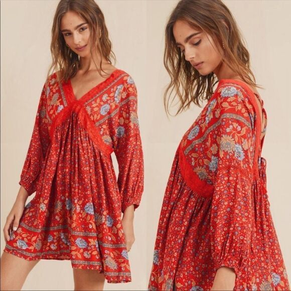 ✨
Cherry Red Floral BOHO Deep V Neck Tassel Tie Low Back Tunic Mini Dress✨ - Picture 4 of 10